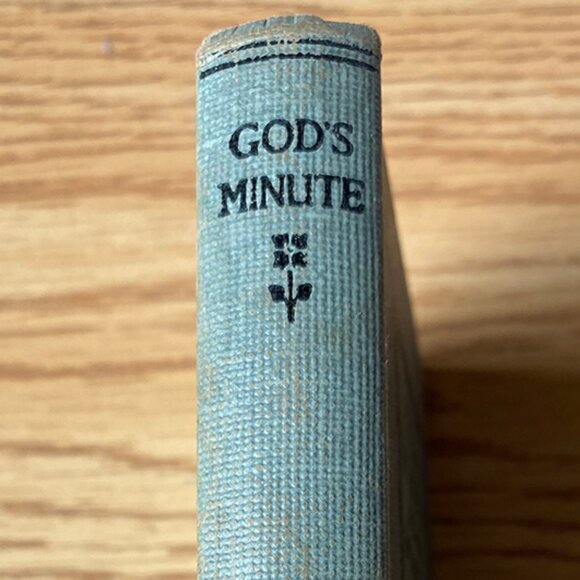 God's Minute A book of 365 Daily Prayers for Home Worship 1943 John C. Weston Co - Picture 4 of 4